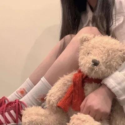 全知干预视角海报